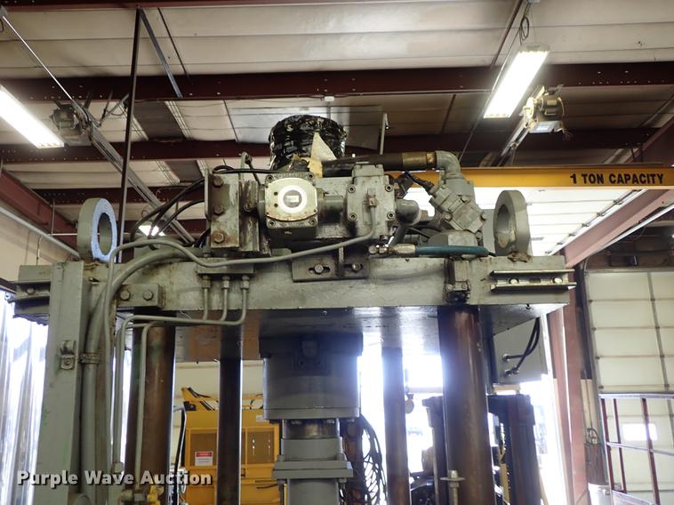 image for item DF8793 KR Wilson DCT-50 vertical trim press