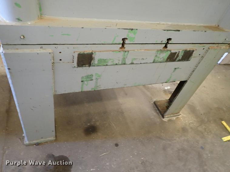 image for item DF8793 KR Wilson DCT-50 vertical trim press