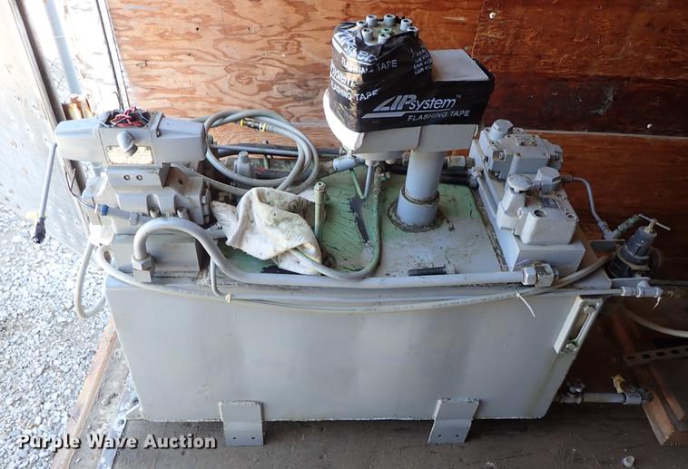 image for item DF8793 KR Wilson DCT-50 vertical trim press