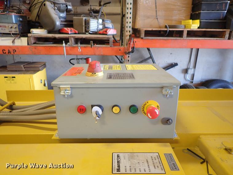 image for item DF8806 Harmony M60-STD cardboard baler