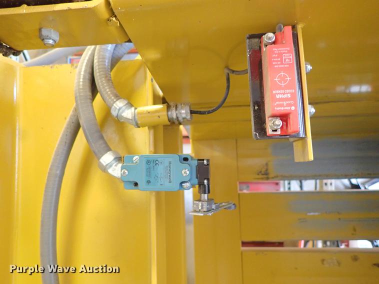 image for item DF8806 Harmony M60-STD cardboard baler