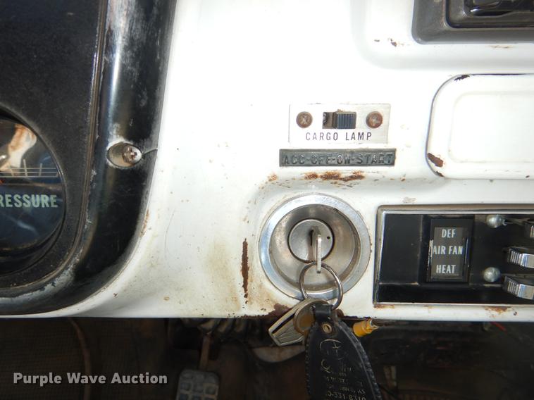 image for item DG0946 1970 Chevrolet C30 pickup truck cab and chassis