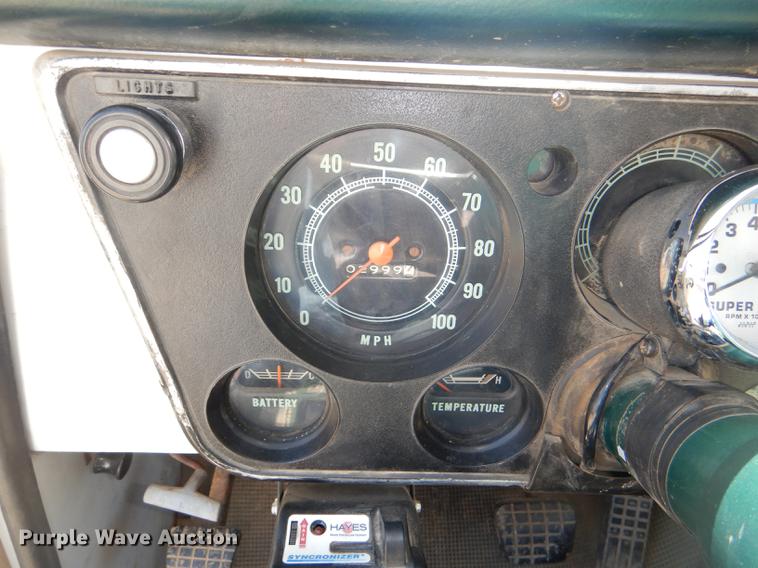 image for item DG0946 1970 Chevrolet C30 pickup truck cab and chassis