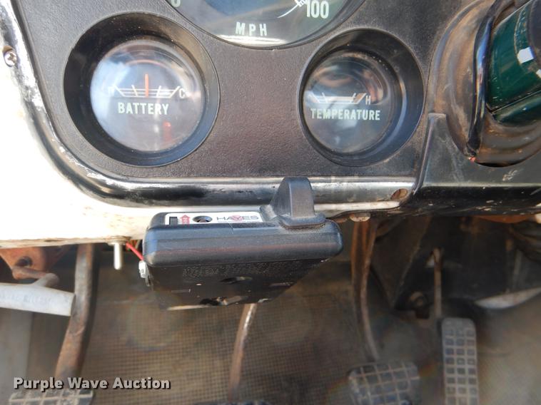 image for item DG0946 1970 Chevrolet C30 pickup truck cab and chassis