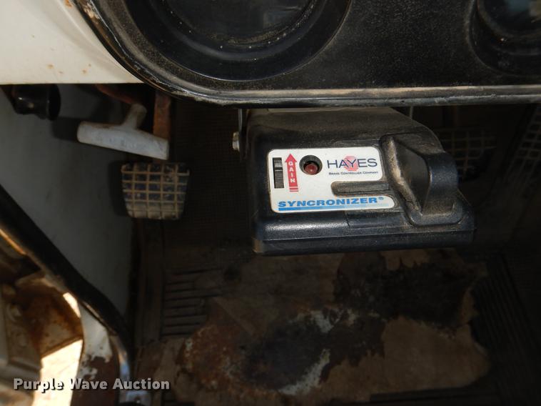 image for item DG0946 1970 Chevrolet C30 pickup truck cab and chassis