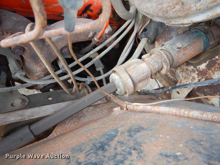 image for item DG0946 1970 Chevrolet C30 pickup truck cab and chassis