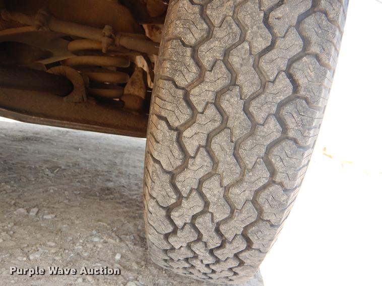 image for item DG0946 1970 Chevrolet C30 pickup truck cab and chassis