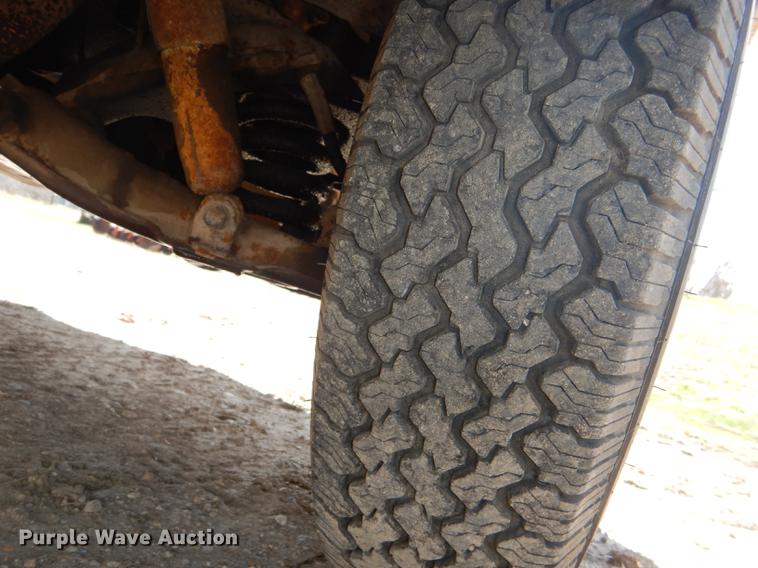 image for item DG0946 1970 Chevrolet C30 pickup truck cab and chassis