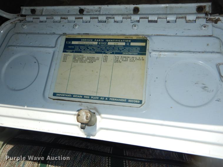 image for item DG0946 1970 Chevrolet C30 pickup truck cab and chassis