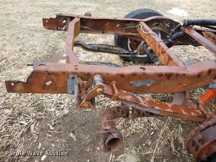 image for item DG0949 1984 Ford Econoline E350 XL cab and chassis