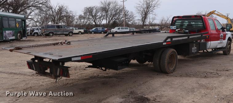 image for item DG3388 2001 Ford F550 Crew Cab rollback truck