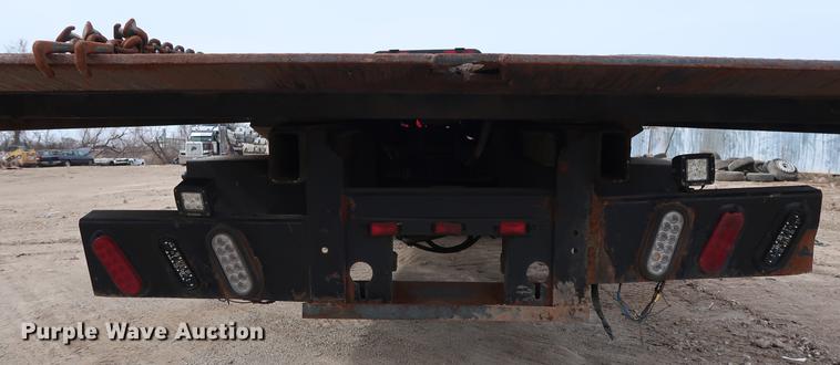 image for item DG3388 2001 Ford F550 Crew Cab rollback truck
