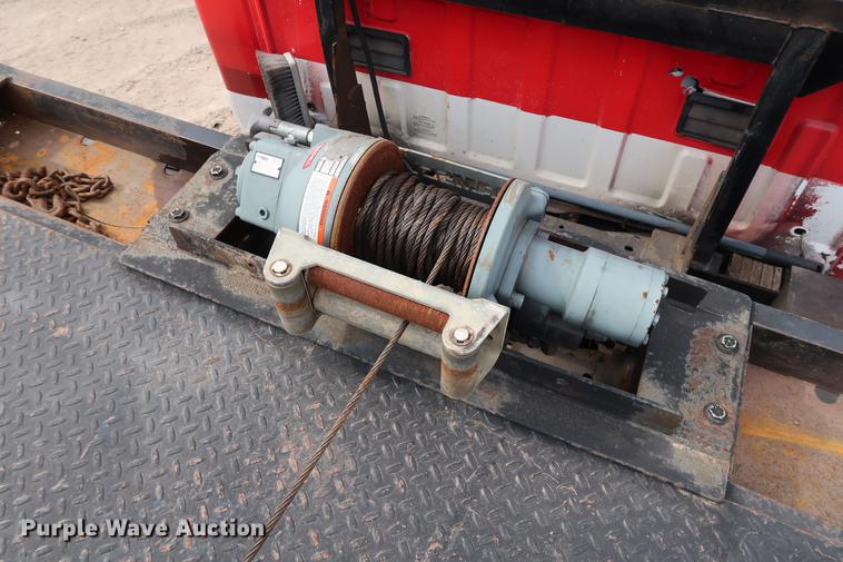 image for item DG3388 2001 Ford F550 Crew Cab rollback truck