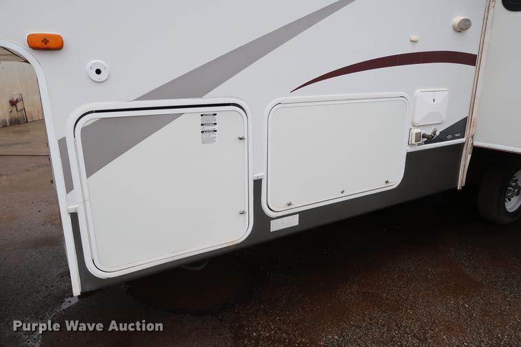 image for item DG3393 2006 KZ Durango 285RL camper