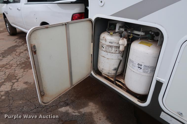 image for item DG3393 2006 KZ Durango 285RL camper