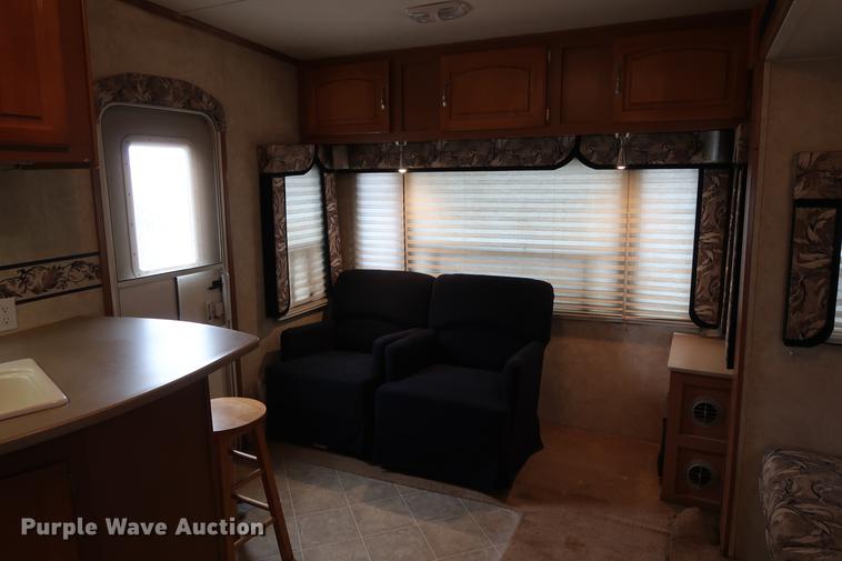 image for item DG3393 2006 KZ Durango 285RL camper