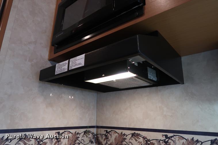 image for item DG3393 2006 KZ Durango 285RL camper