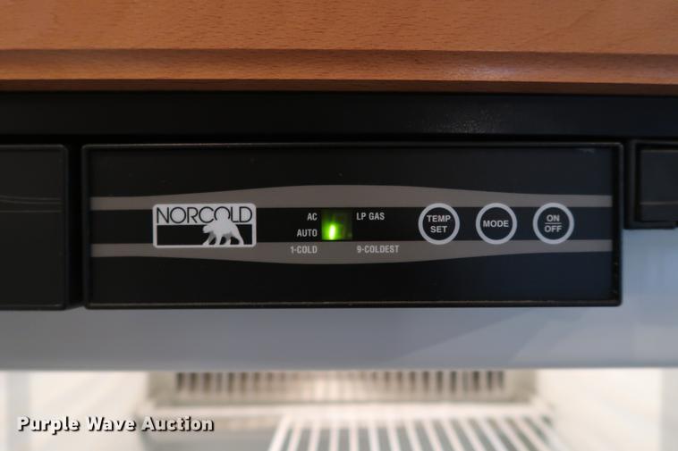 image for item DG3393 2006 KZ Durango 285RL camper