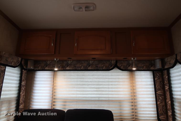 image for item DG3393 2006 KZ Durango 285RL camper