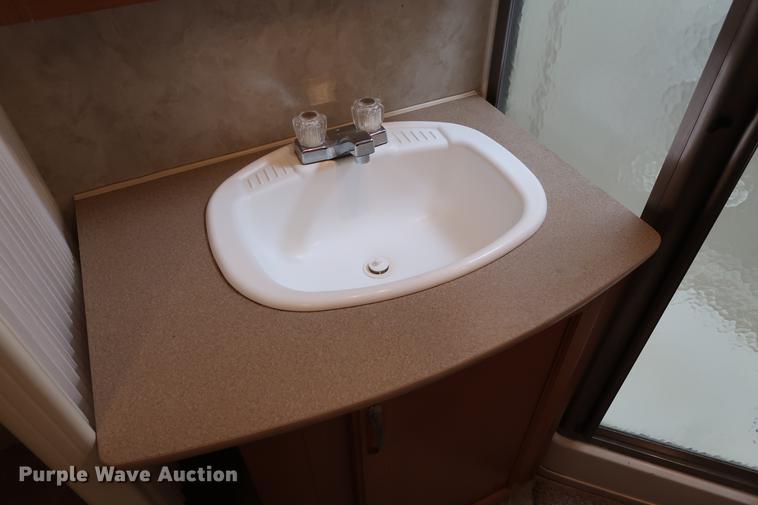 image for item DG3393 2006 KZ Durango 285RL camper