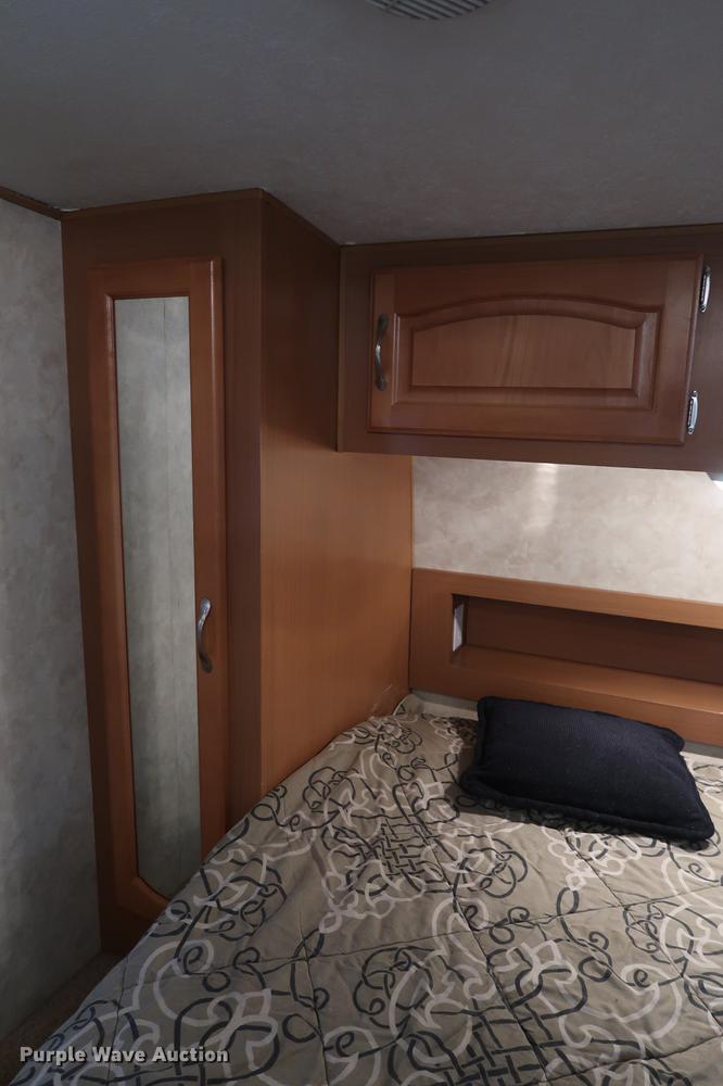 image for item DG3393 2006 KZ Durango 285RL camper