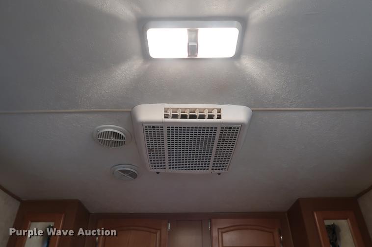 image for item DG3393 2006 KZ Durango 285RL camper