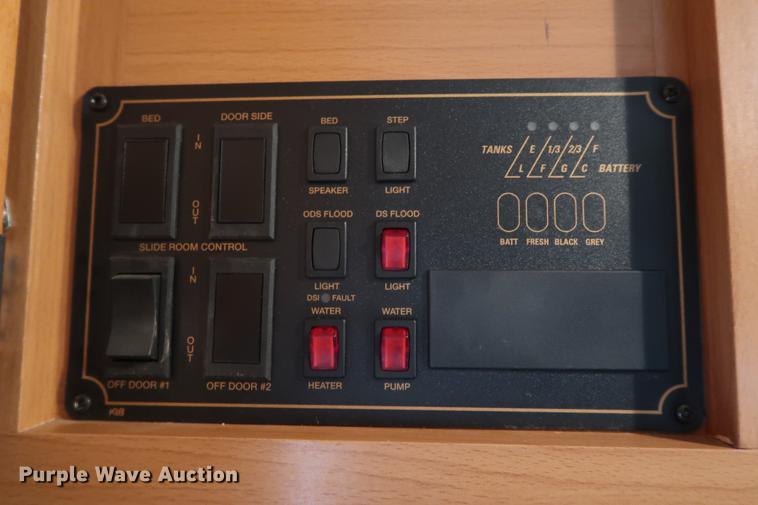 image for item DG3393 2006 KZ Durango 285RL camper