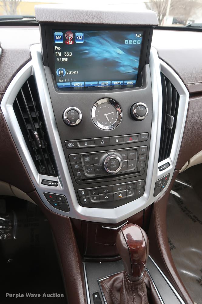 image for item DG3394 2010 Cadillac SRX4 SUV