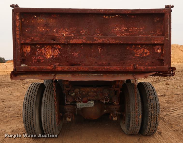 image for item DG3399 1958 Mack B61 dump truck