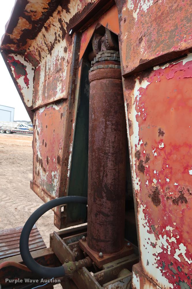 image for item DG3399 1958 Mack B61 dump truck