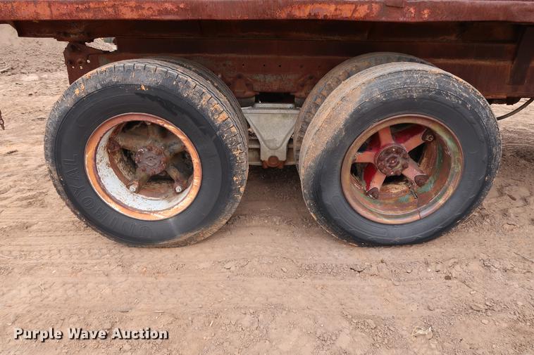 image for item DG3399 1958 Mack B61 dump truck