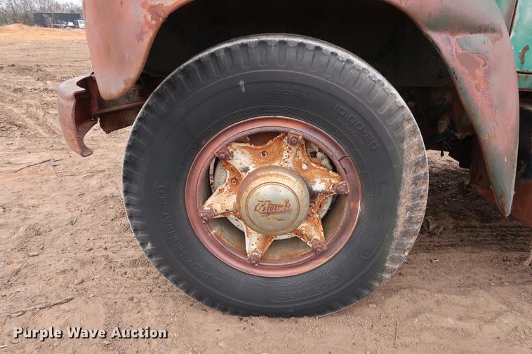 image for item DG3399 1958 Mack B61 dump truck