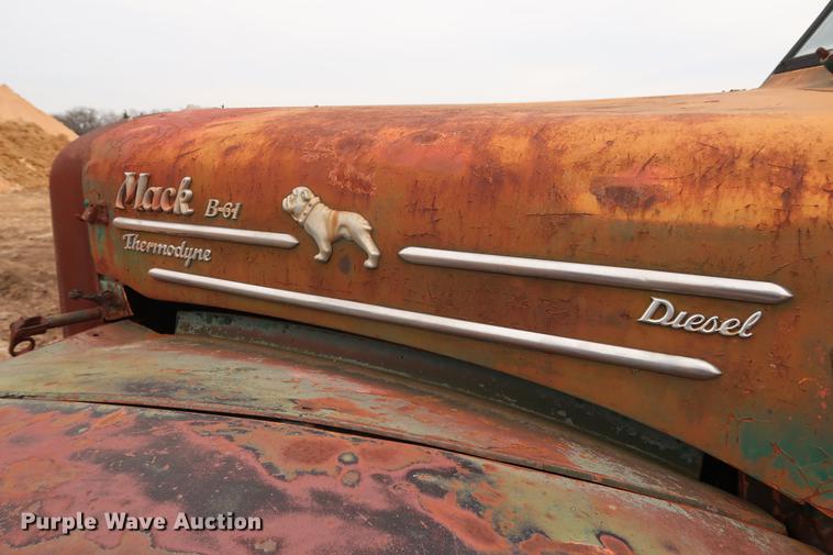 image for item DG3399 1958 Mack B61 dump truck