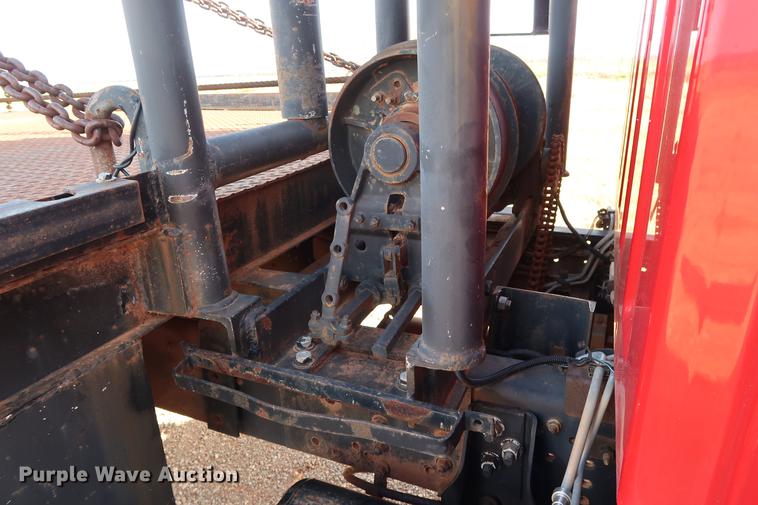 image for item DG3401 2004 Chevrolet C7500 flatbed truck with gin poles