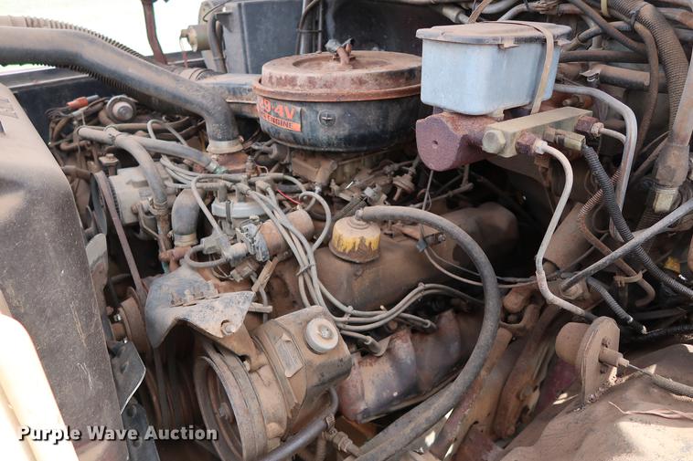 image for item DG3405 1984 Ford F800 Fire Cat fire truck