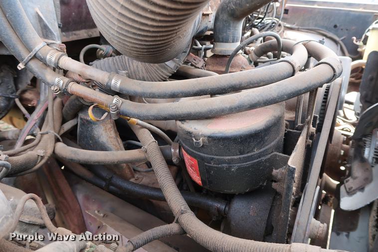 image for item DG3405 1984 Ford F800 Fire Cat fire truck