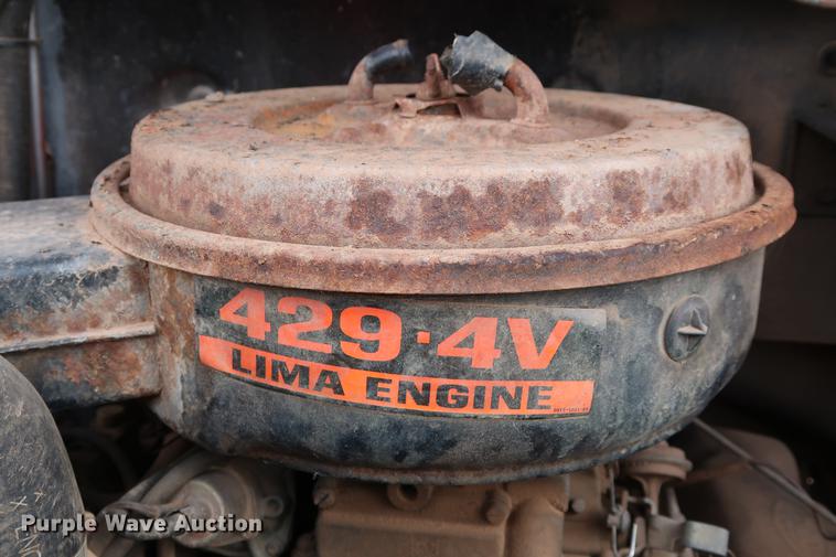 image for item DG3405 1984 Ford F800 Fire Cat fire truck