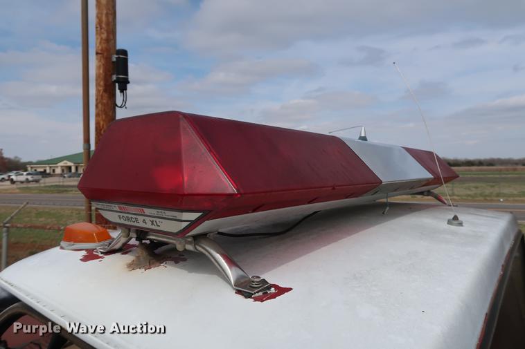 image for item DG3405 1984 Ford F800 Fire Cat fire truck