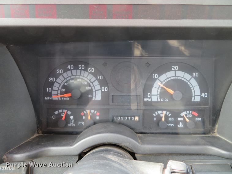 image for item DG3915 1995 Chevrolet Kodiak C6500 flat dump bed truck