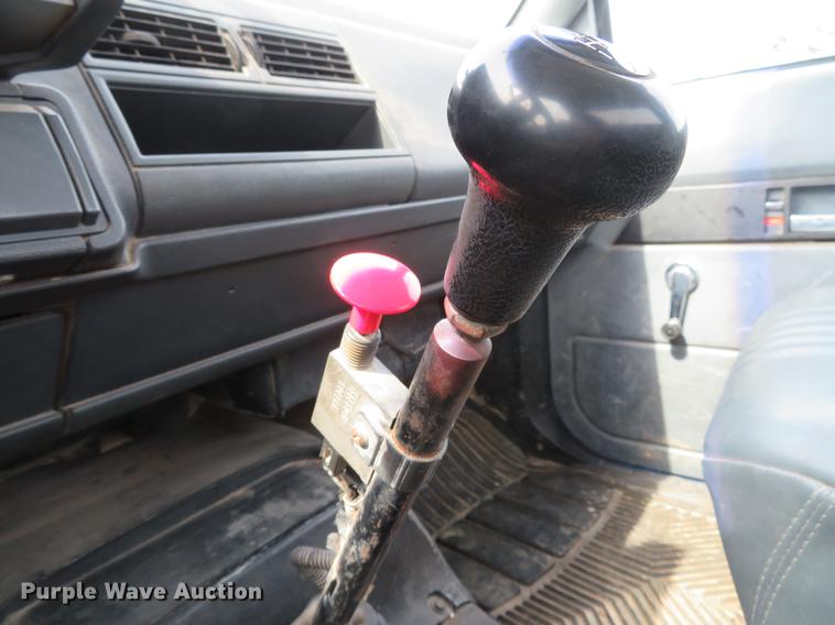 image for item DG3915 1995 Chevrolet Kodiak C6500 flat dump bed truck