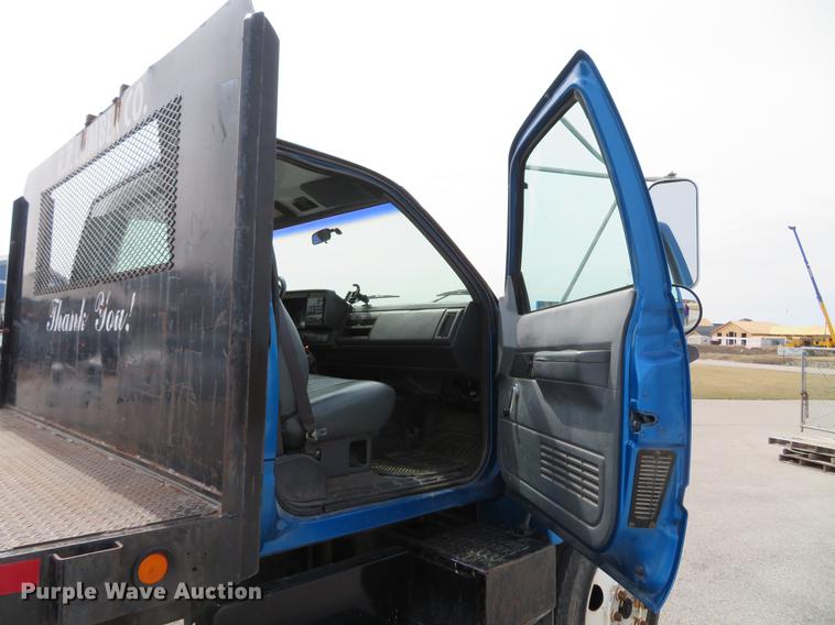 image for item DG3915 1995 Chevrolet Kodiak C6500 flat dump bed truck