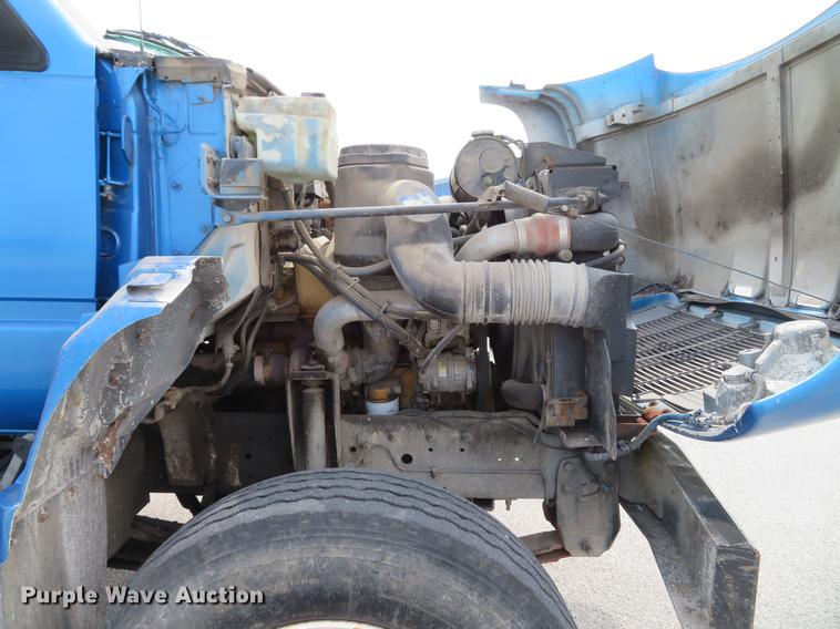 image for item DG3915 1995 Chevrolet Kodiak C6500 flat dump bed truck