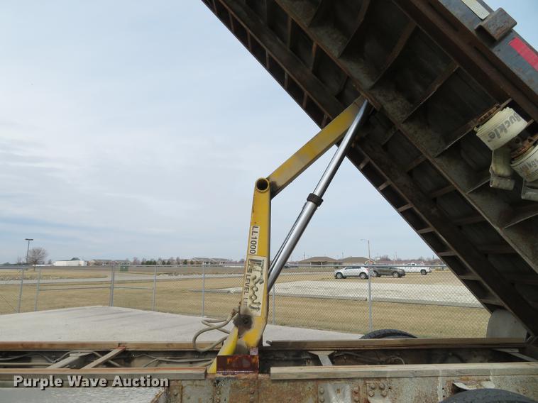 image for item DG3915 1995 Chevrolet Kodiak C6500 flat dump bed truck