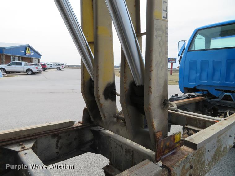 image for item DG3915 1995 Chevrolet Kodiak C6500 flat dump bed truck