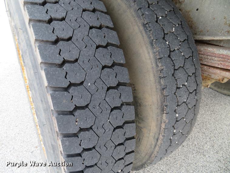 image for item DG3915 1995 Chevrolet Kodiak C6500 flat dump bed truck