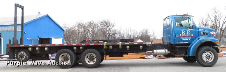 image for item DG3916 2003 Sterling L-Line flat bed truck