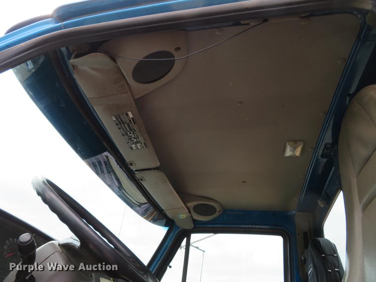 image for item DG3916 2003 Sterling L-Line flat bed truck