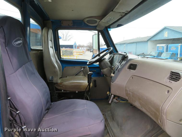 image for item DG3916 2003 Sterling L-Line flat bed truck