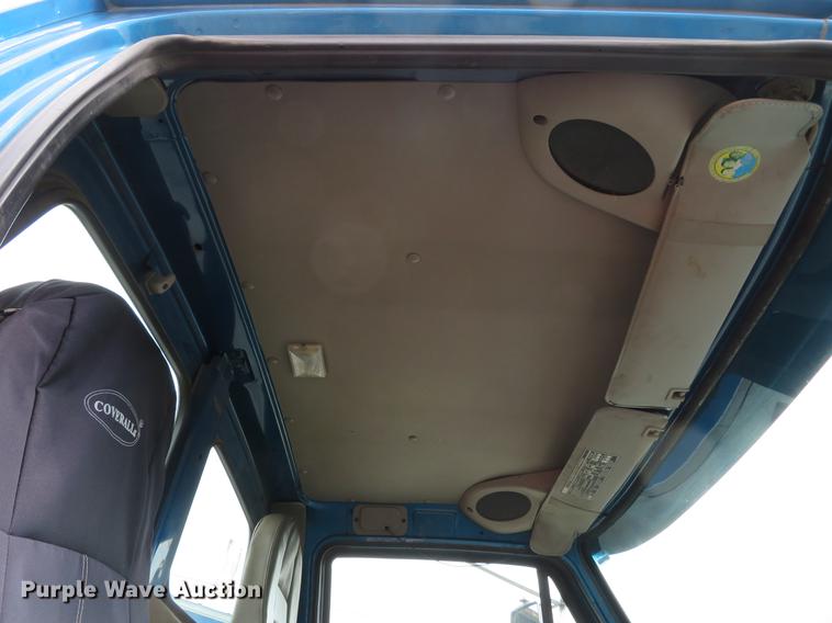 image for item DG3916 2003 Sterling L-Line flat bed truck