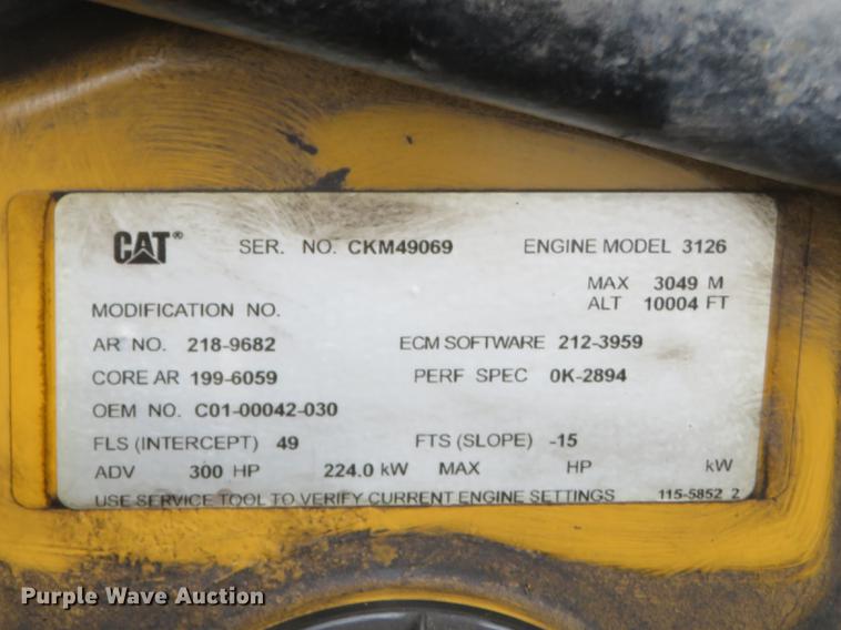 image for item DG3916 2003 Sterling L-Line flat bed truck